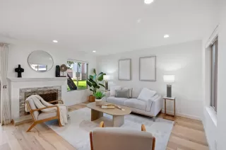 Photo #4: ML82038654 Listing 