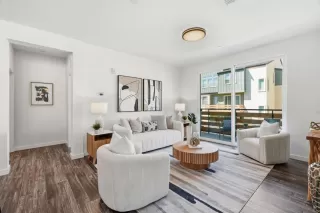 Photo #2: ML82038657 Listing 