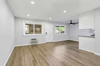 Photo #6: ML82038796 Listing 