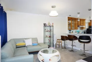 Photo #4: ML82038820 Listing 