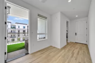 Photo #3: ML82038826 Listing