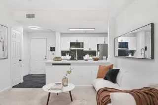 Photo #6: ML82038852 Listing 