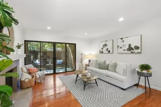 Photo #5: ML82038867 Listing 