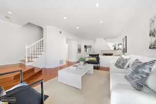 Photo #6: ML82038877 Listing 