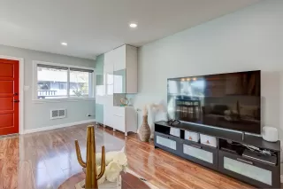 Photo #5: ML82038965 Listing 