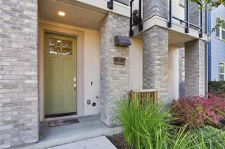 Photo #5: ML82038976 Listing