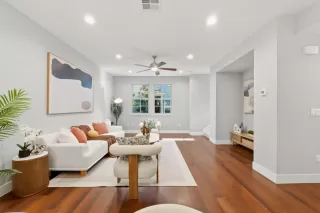 Photo #5: ML82039014 Listing 