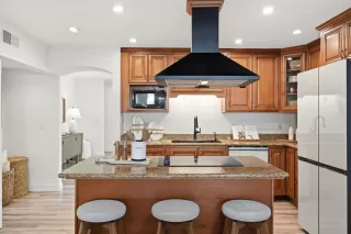 Photo #6: ML82039037 Listing 