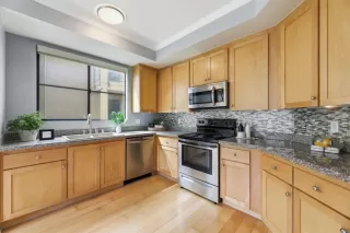 Photo #6: ML82039045 Listing 