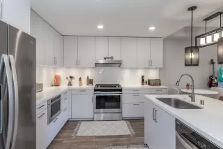 Photo #3: ML82039078 Listing 