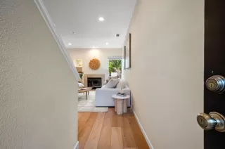 Photo #3: ML82039085 Listing 