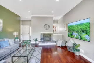 Photo #3: ML82039090 Listing 