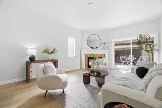 Photo #5: ML82039111 Listing 