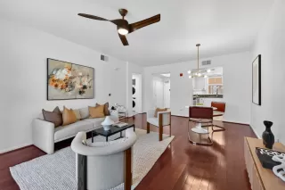 Photo #5: ML82039129 Listing 