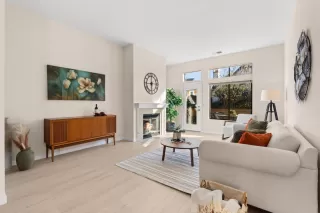 Photo #4: ML82039147 Listing 