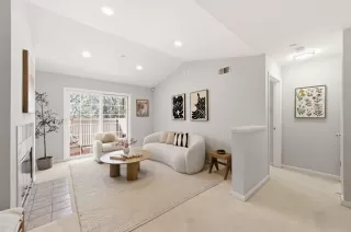 Photo #1: ML82039152 Listing 