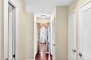 Photo #2: ML82039157 Listing 