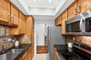 Photo #4: ML82039157 Listing 