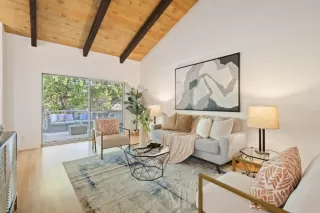 Photo #2: ML82039318 Listing 