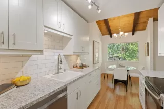 Photo #5: ML82039318 Listing 