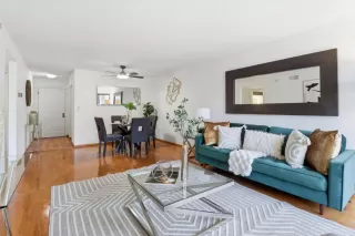 Photo #5: ML82039326 Listing