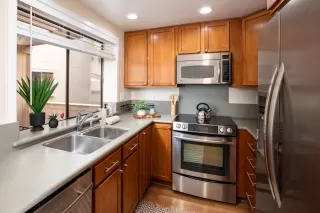 Photo #6: ML82039331 Listing