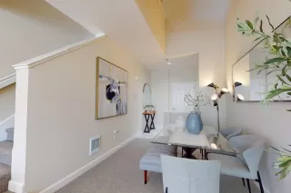 Photo #4: ML82039337 Listing 