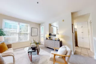 Photo #6: ML82039337 Listing 