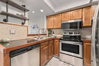 Photo #2: ML82039348 Listing 