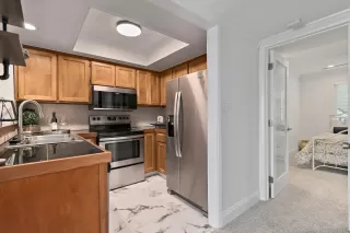 Photo #4: ML82039348 Listing 