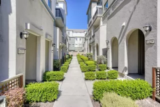 Photo #2: ML82039400 Listing 