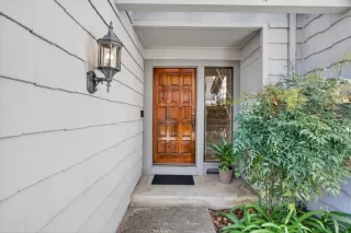 Photo #4: ML82039417 Listing 