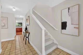 Photo #5: ML82039417 Listing 