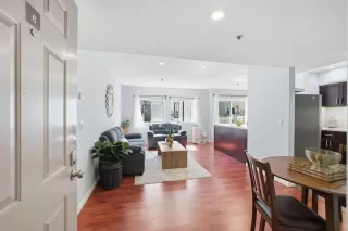 Photo #3: ML82039438 Listing 