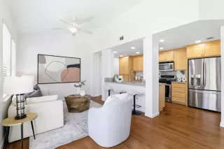 Photo #5: ML82039444 Listing