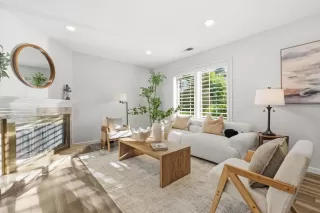 Photo #1: ML82039490 Listing 