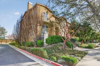 Photo #2: ML82039495 Listing 