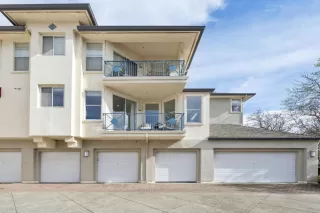 Photo #4: ML82039526 Listing