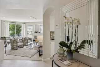 Photo #5: ML82039526 Listing