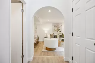 Photo #6: ML82039558 Listing