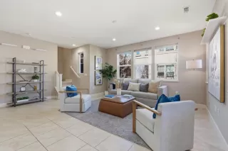 Photo #5: ML82039559 Listing