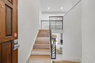 Photo #3: ML82039569 Listing 