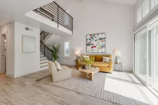 Photo #5: ML82039569 Listing 