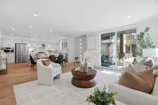 Photo #5: ML82039627 Listing 