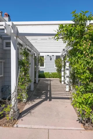 Photo #3: ML82039632 Listing 