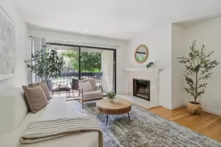 Photo #4: ML82039677 Listing