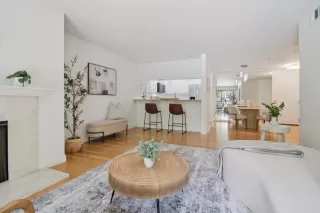 Photo #6: ML82039677 Listing