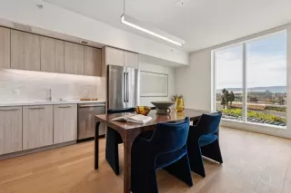 Photo #5: ML82039680 Listing