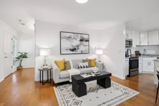 Photo #5: ML82039705 Listing