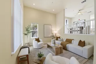 Photo #4: ML82039727 Listing